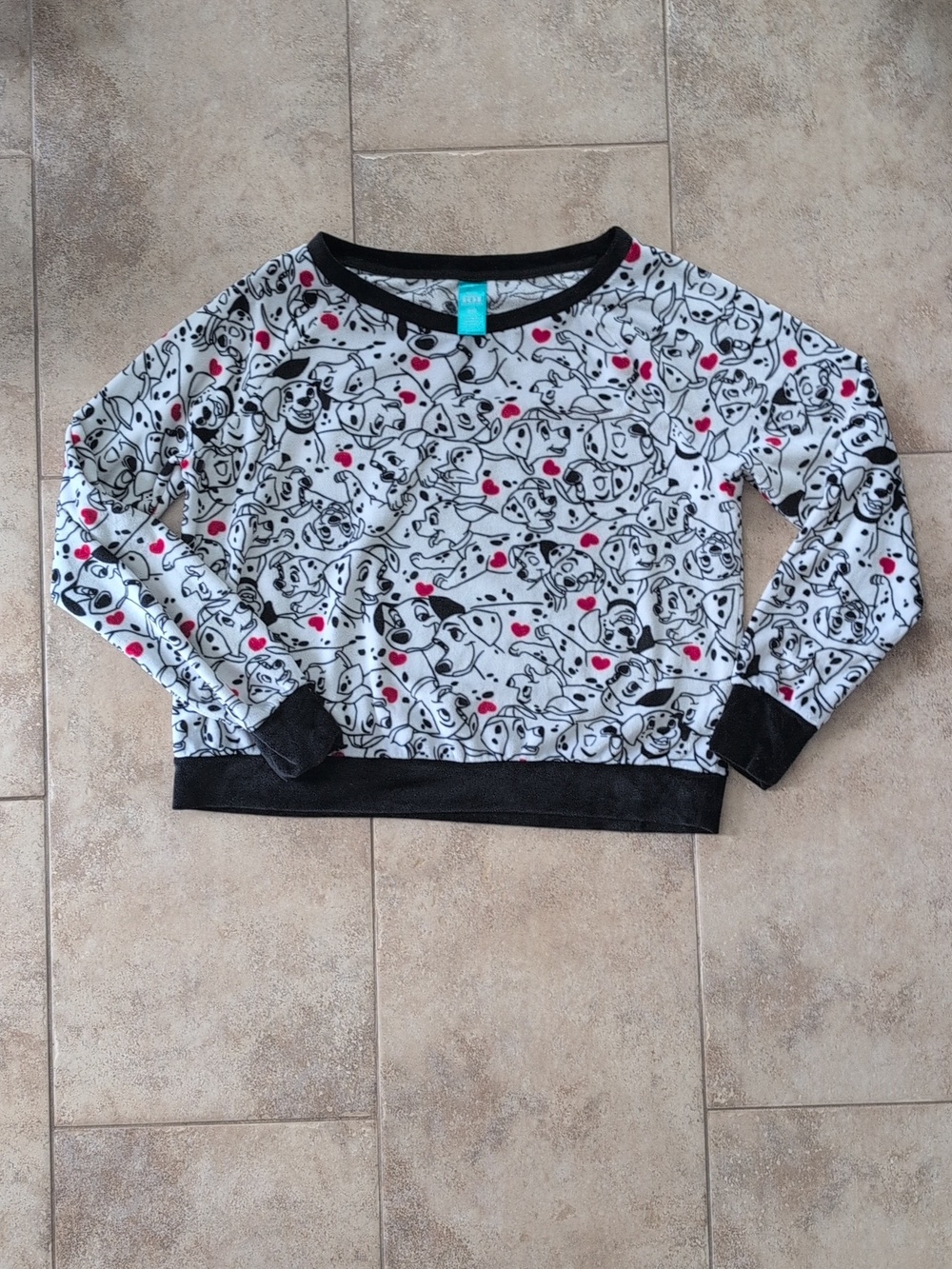 Disney Collection 101 Dalmatians velour top. EUC
